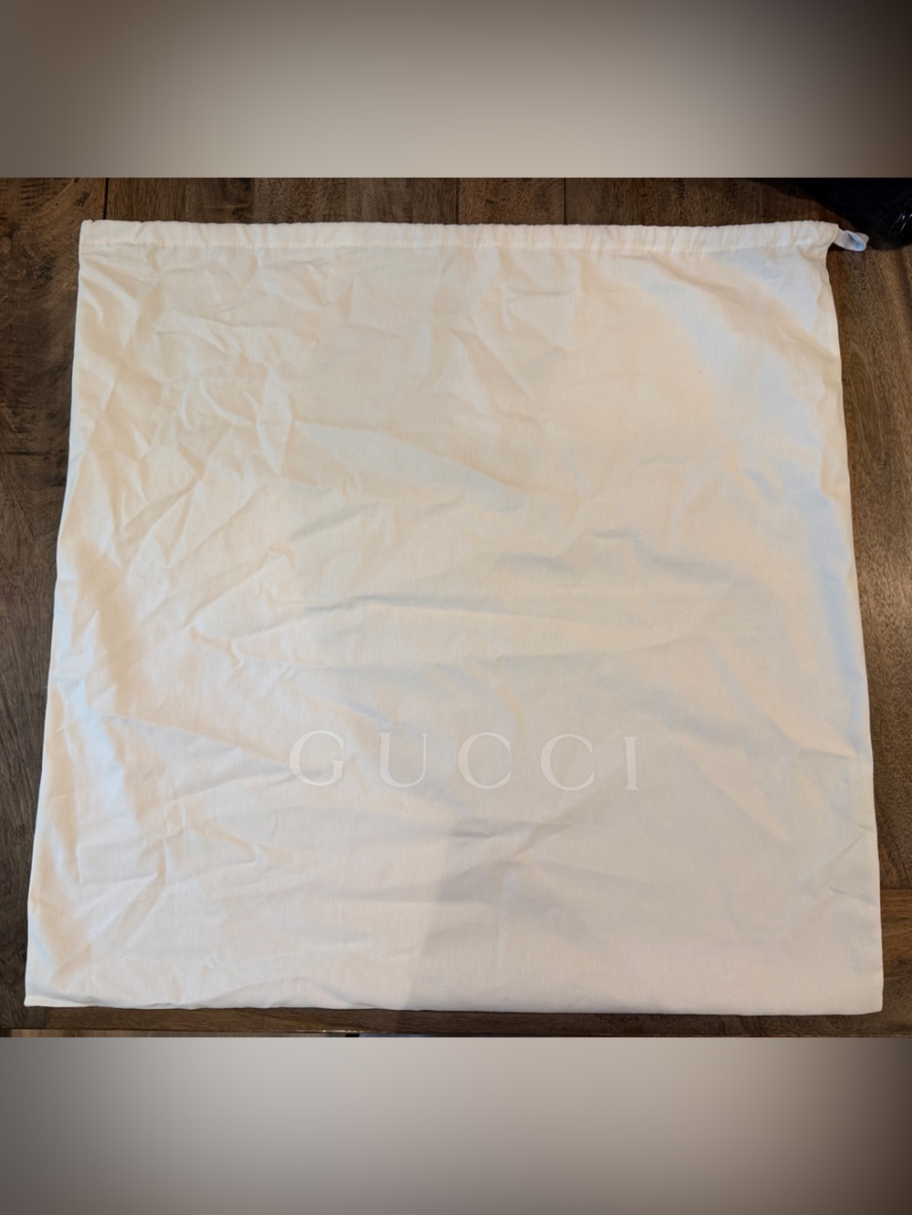 Gucci White Dust Bag